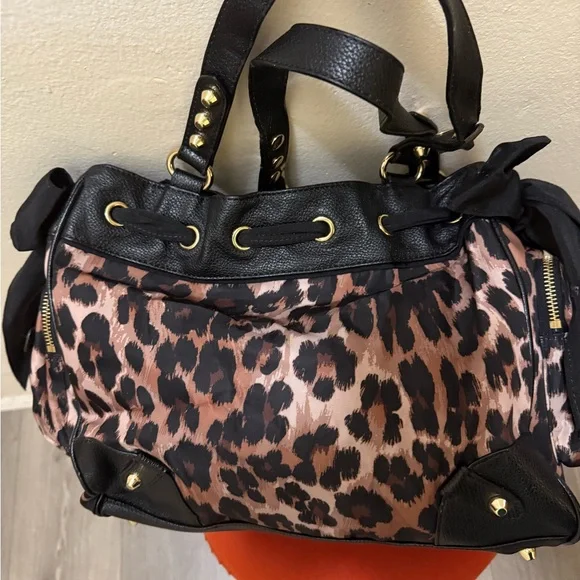 Leopard Print Designer Handbag - Picture 2 of 16